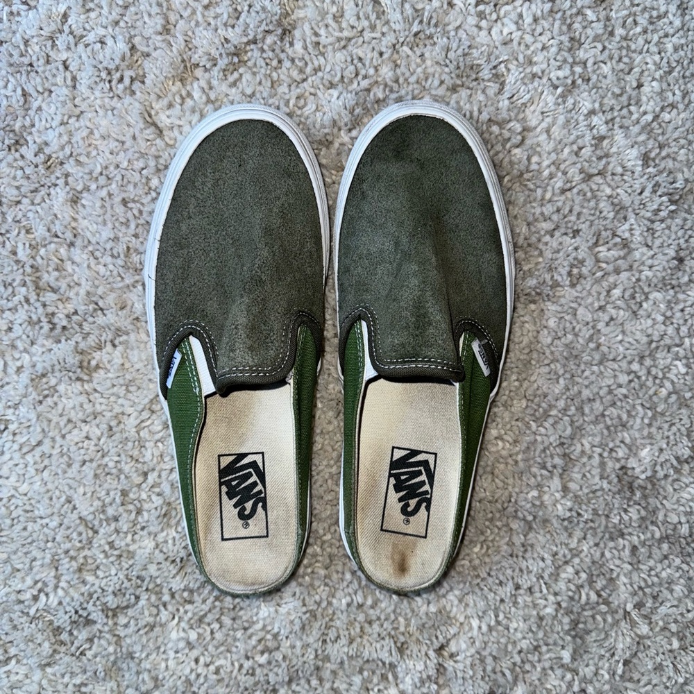 Vans slip green shoe 7/8.5 (women’s)